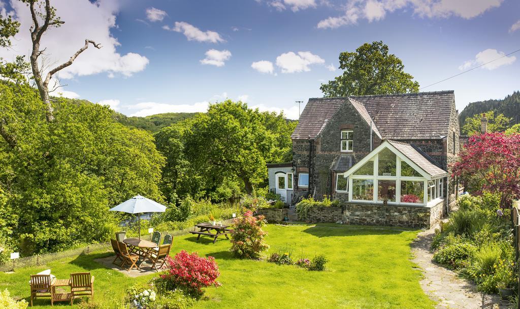 The Courthouse Bed & Breakfast Betws-y-Coed Exterior photo