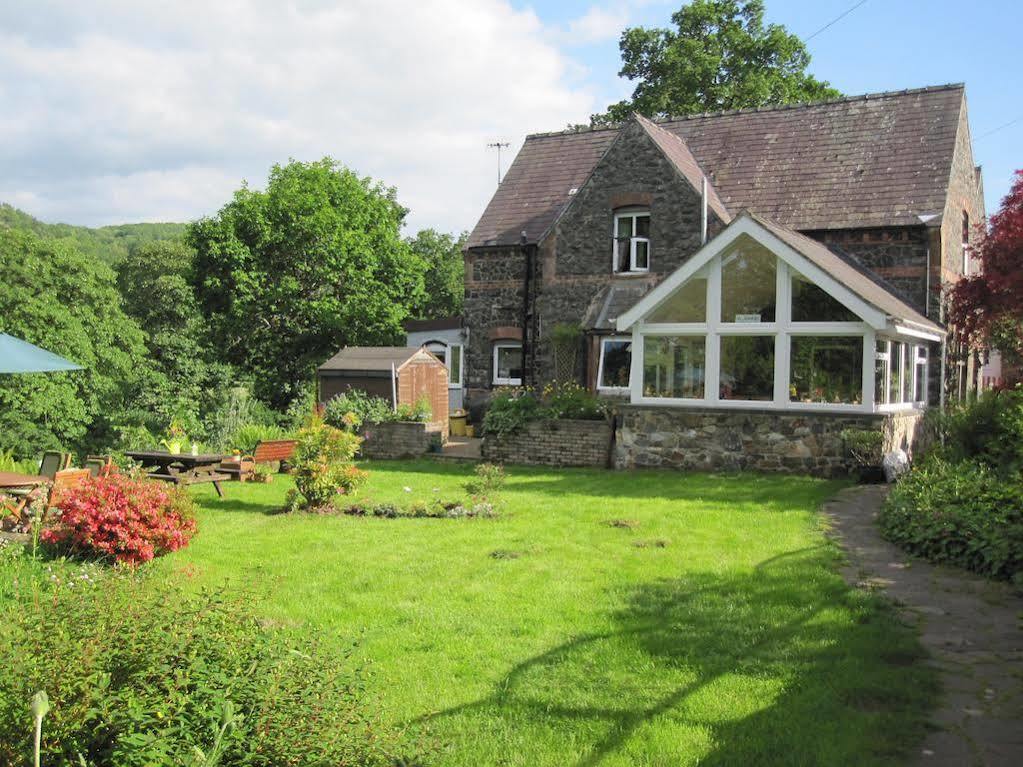 The Courthouse Bed & Breakfast Betws-y-Coed Exterior photo